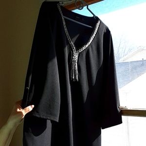 Rafella black top deep V and beaded w/chain